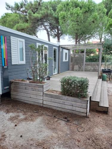 Mobil-home 6 personnes avec piscine