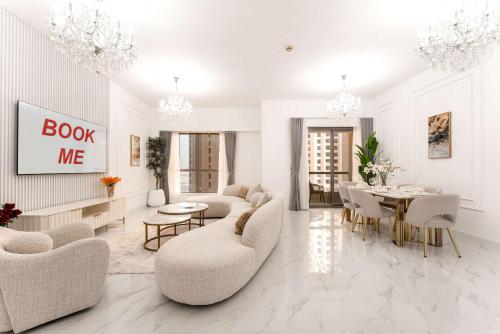 Free housekeeping visits during your stay - StayShort - Modern 4 Bed Apartment in JBR that Sleeps 8