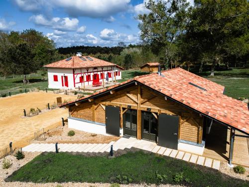 Maison et Bergerie du Chot
