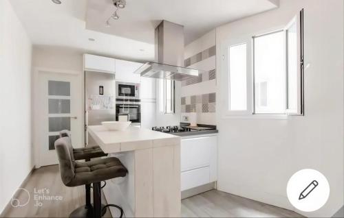 Sevilla Centro Amplio Apartamento - Free parking