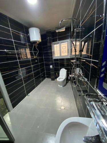 sidof tesisinde bir banyo