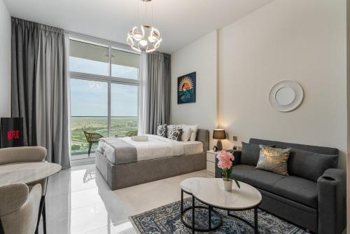 Chic Studio near Dubai Miracle Garden & Expo City