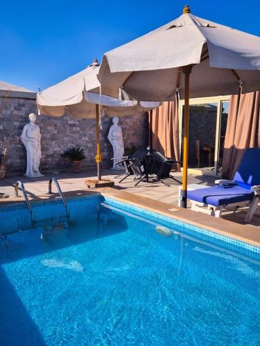 Niche RoofTop Golden Square