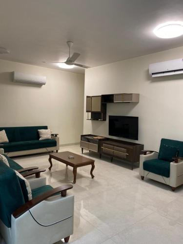 Al Walid Residential Complex