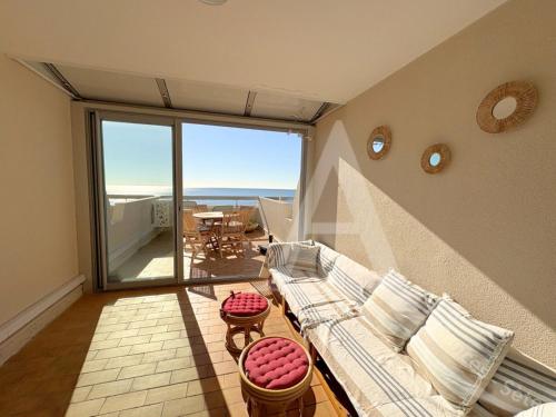 Studio cabine avec loggia et terrasse, 1er ligne et vue mer pour 4 personnes