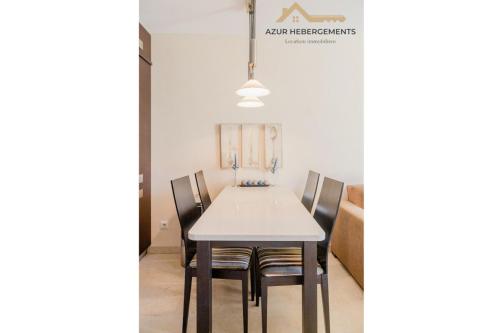 Antibes, chemin de Vallauris, Appartement 4 personnes piscine parking photo 10