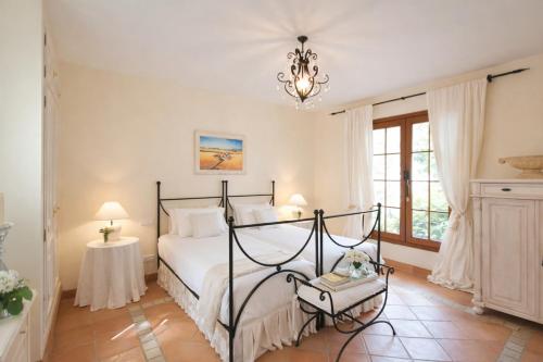 Noctua villa luxury paraíso estepona 001
