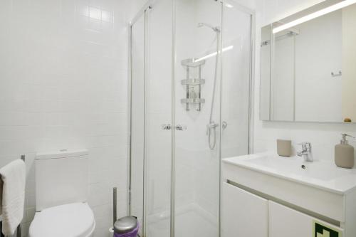 Bright Cedofeita Flat with Balcony