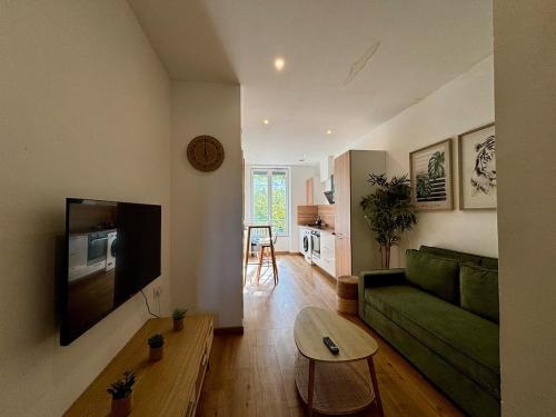 Boisard - 1 Bedroom - Garibaldi
