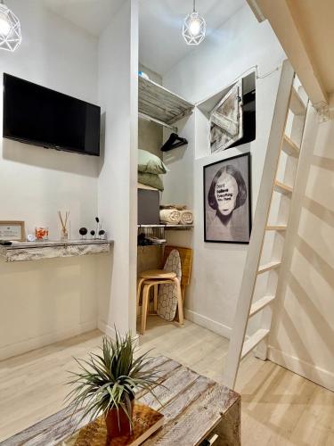 Studio in the Center of Madrid