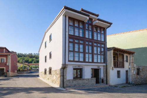 Brisas de Andrín – Playa de Andrín, Llanes