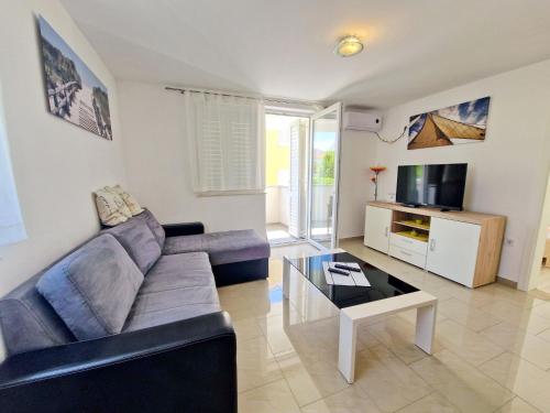 Apartment in Baška mit Eigenem Balkon by Interhome