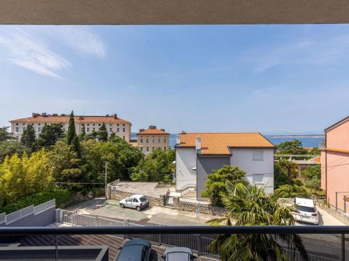 Apartment Modernes Apartment in Crikvenica mit Gemeinschaftspool by Interhome