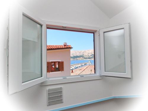 Apartment C- Silvija Senj by Interhome