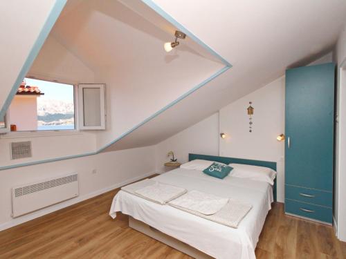 Apartment C- Silvija Senj by Interhome