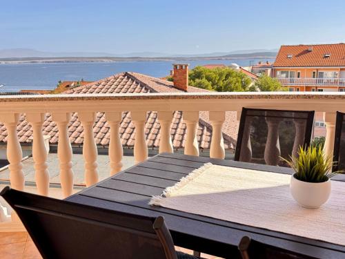 Apartment Wohnung Vila Marija mit Gemeinschaftspool by Interhome