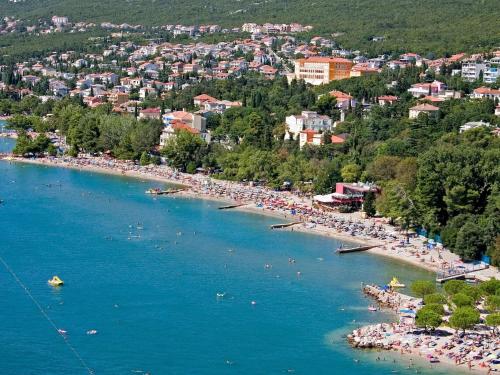 Apartment Wohnung in Crikvenica mit Terrasse by Interhome