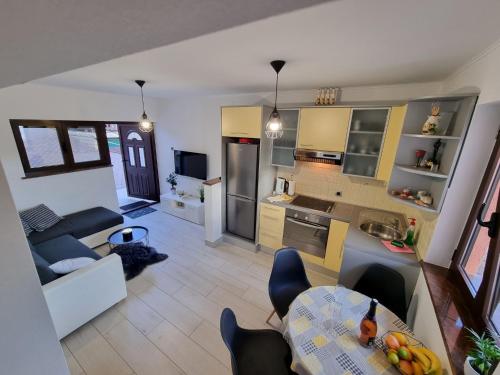 Apartment Wohnung in Crikvenica für 4 Personen mit Terrasse by Interhome