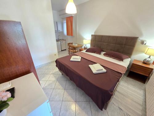 Apartment Studio-Apartment mit Terrasse by Interhome