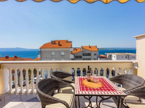 Apartment Studio-Apartment mit Balkon und Meerblick by Interhome