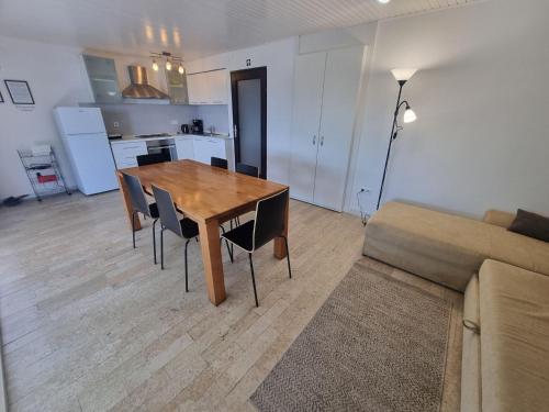 Holiday Home Villa Mediteranea direkt am Meer by Interhome