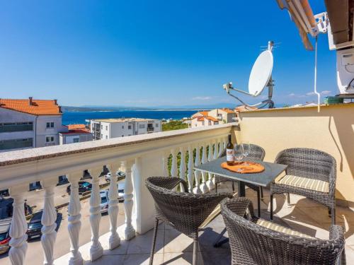 Apartment Studio-Apartment mit Meerblick by Interhome