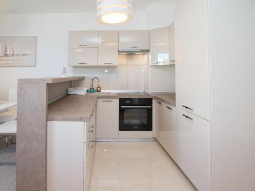 Apartment Mario Luxus-Wohnung in Mali Losinj by Interhome