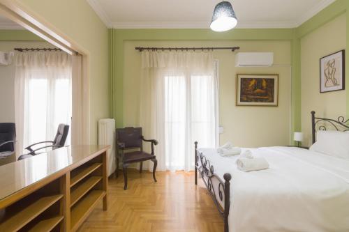 Athenian Residence Elegant 2BR near Lycabettus