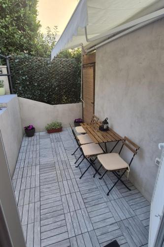 Apartment Studio-Apartment für 2 Personen mit Terrasse by Interhome