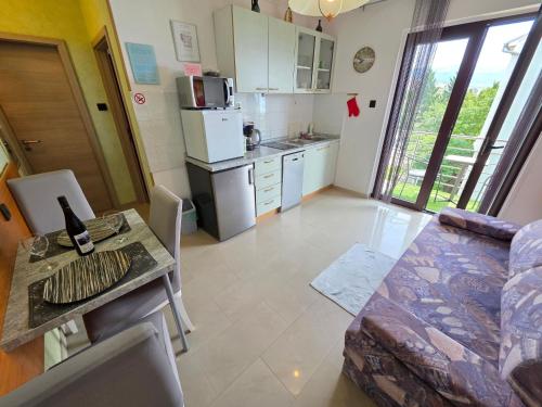 Apartment Appartement mit Balkon und Meerblick by Interhome