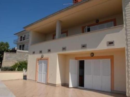 Apartment Apartment Enna unweit vom Meer by Interhome