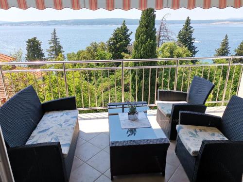 Apartment Wohnung mit Meerblick- 50m vom Strand entfernt by Interhome