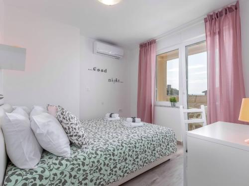 Apartment Vila Veronique1 mit Pool by Interhome