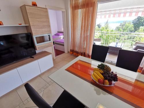 Apartment Wohnung 50m vom Strand entfernt- für 5 Personen by Interhome