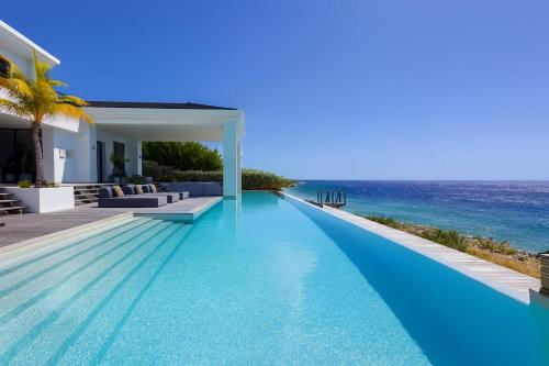 Villa Felix Meritis 80 - Coral Estate