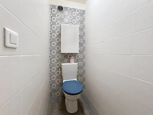 One bedroom apartment with terrace , Port de Nice , ideal location