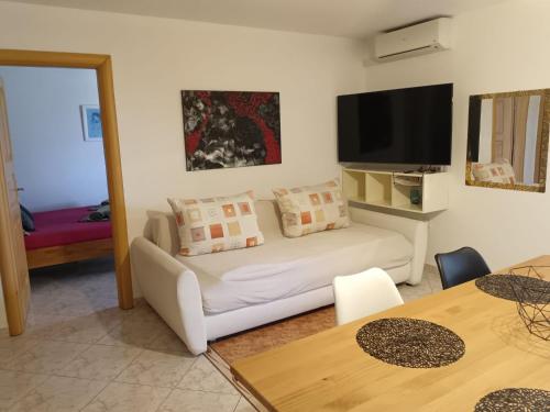 Apartment Moreta Mare mit Terrasse by Interhome