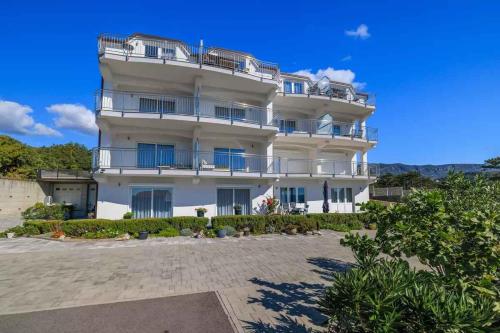 Studio with A - C in Crikvenica 55031