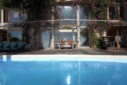 Casa Roca Lujo mediterráneo con piscina infinity