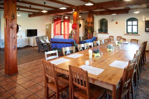 Restoran atau tempat lain untuk makan di Uroczysko Deresze