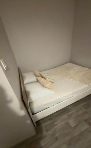 เตียงในห้องที่ Studio Chambéry
