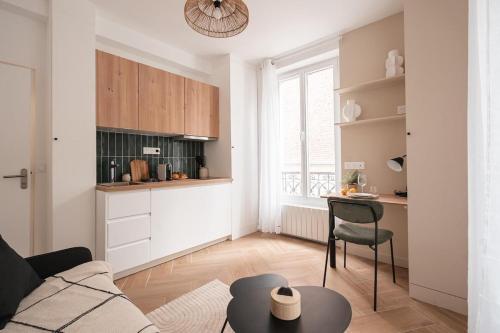 Appartement lumineux et moderne proche de Paris et de la gare