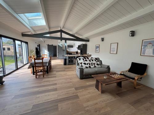 Maison neuve YEU