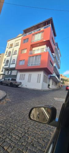 Apartamento T3 em Alto Miramar