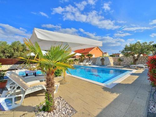 Apartment Villa Dalmatina mit Pool für 4-1 Personen by Interhome