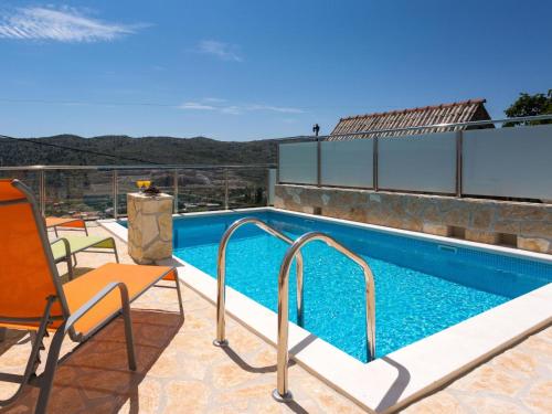 Holiday Home in Srinjine mit Privatem Pool by Interhome