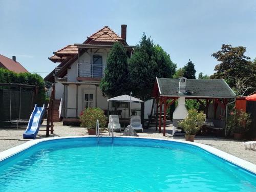 Holiday Home am See by Interhome