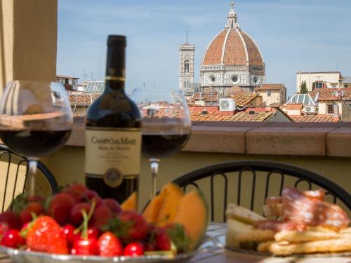 Apartment Ruhige Wohnung in Santa Croce mit Terrasse- Kathedrale von Florenz-Nähe by Interhome