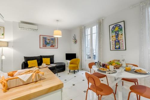 Foto Appartement Picasso - Old Town Antibes - Happy Rentals 1