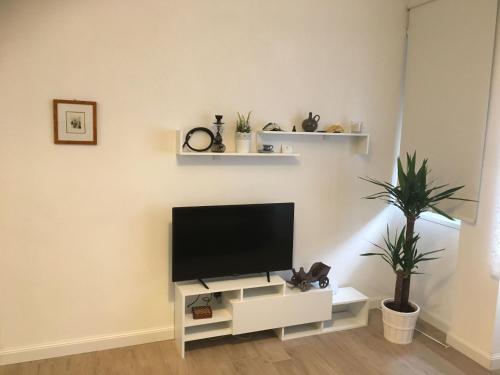 Apartment GLI ARANCI Wohnung by Interhome